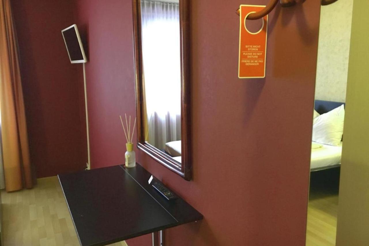 Affordable Rooms In Heart Of 루체른 외부 사진
