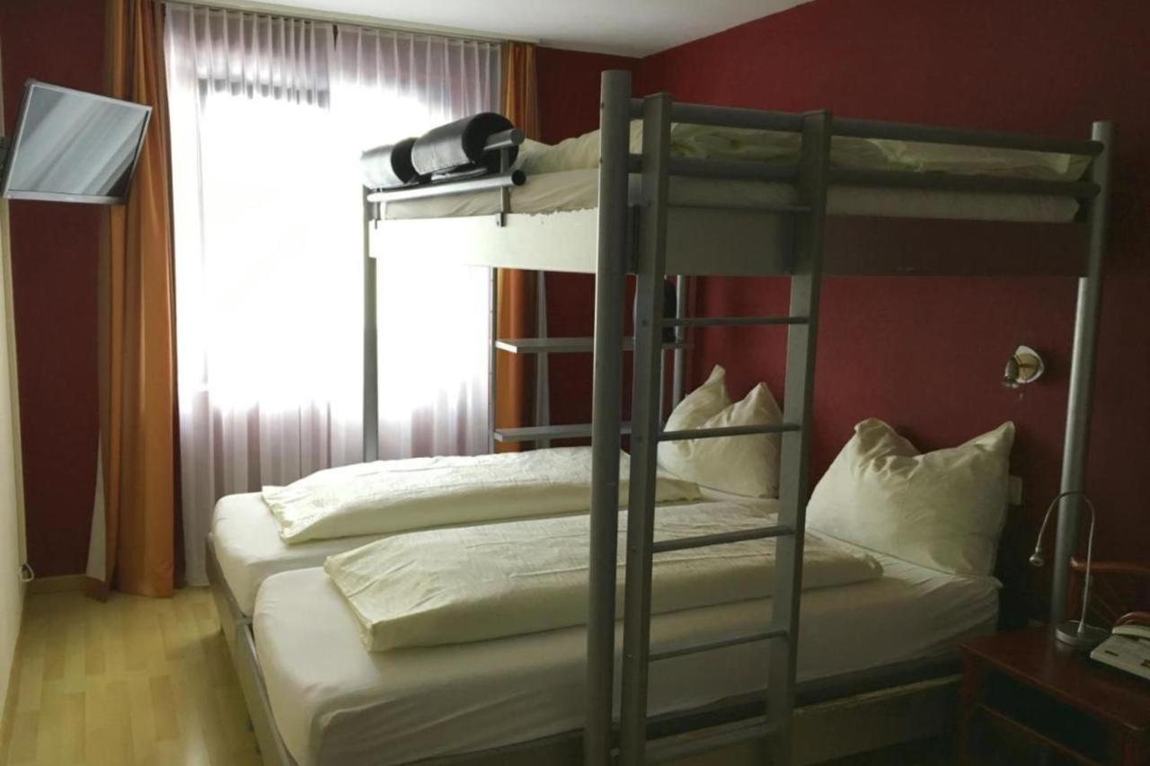 Affordable Rooms In Heart Of 루체른 외부 사진