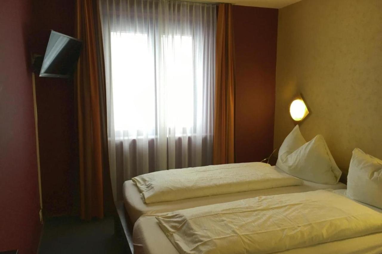 Affordable Rooms In Heart Of 루체른 외부 사진